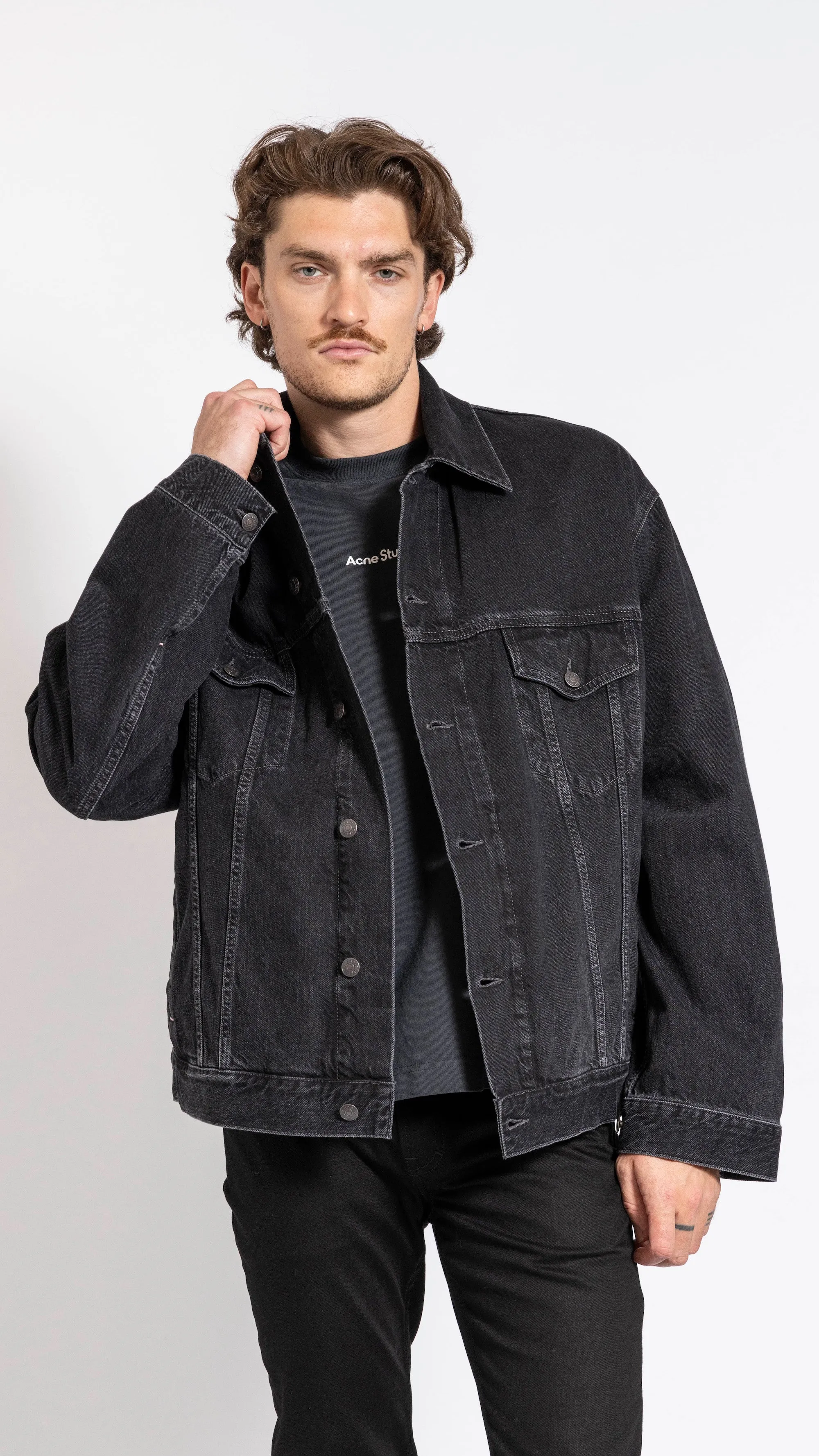 ACNE STUDIOS BLACK LOOSE DENIM JACKET