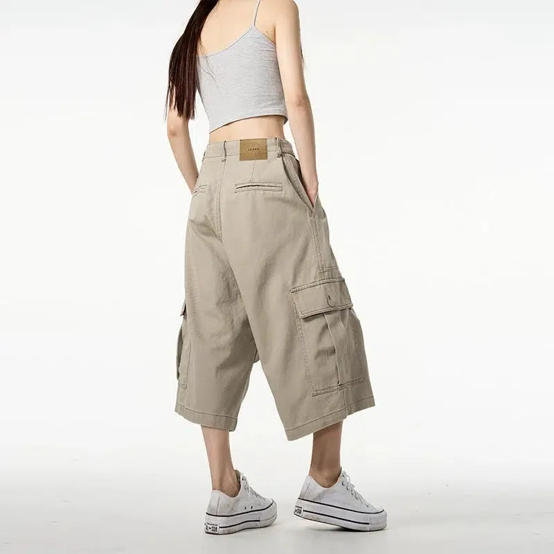 Baggy Cropped Cargo Pants