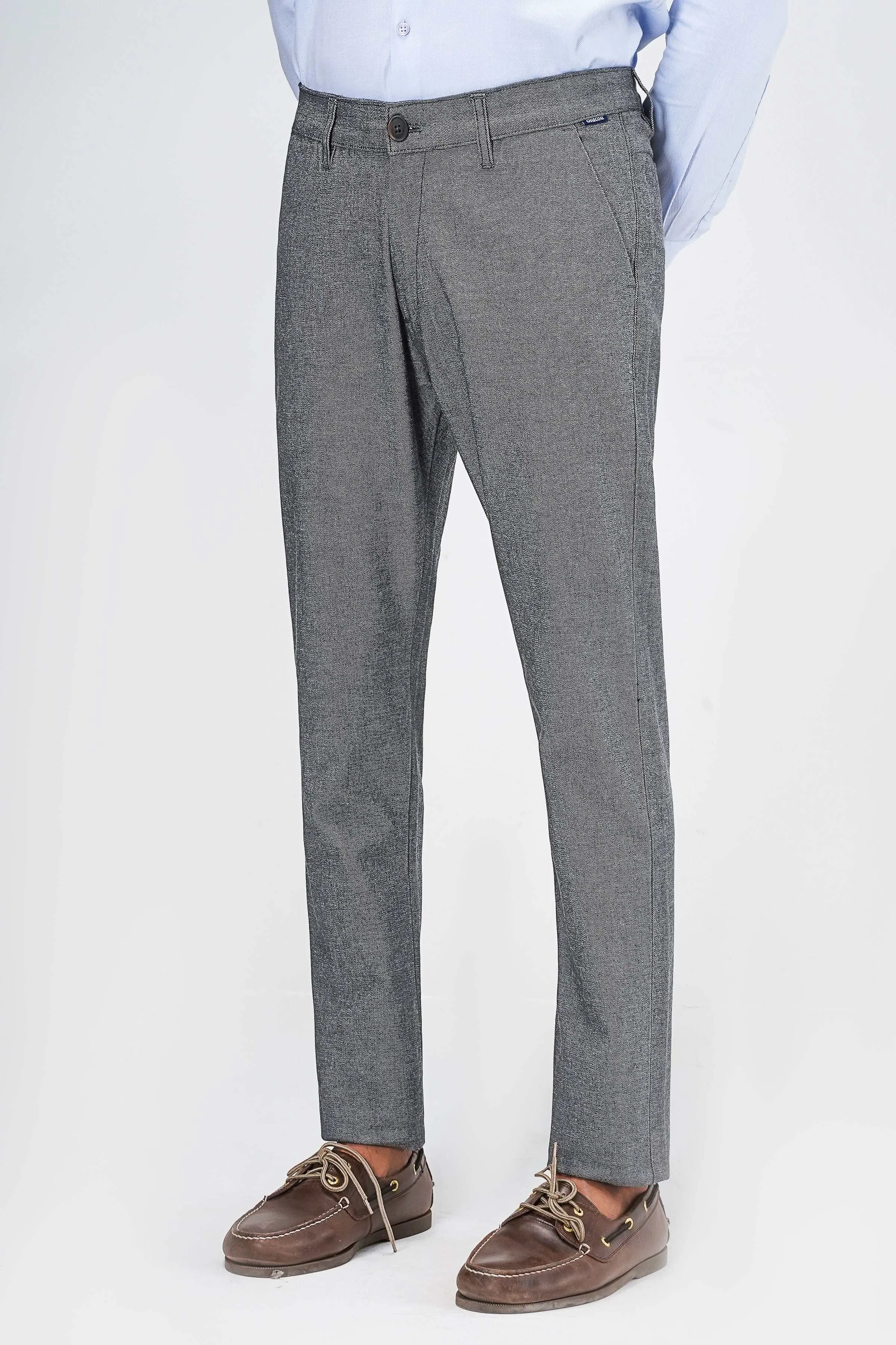 CROSS POCKET TEXTURED PANT GREY