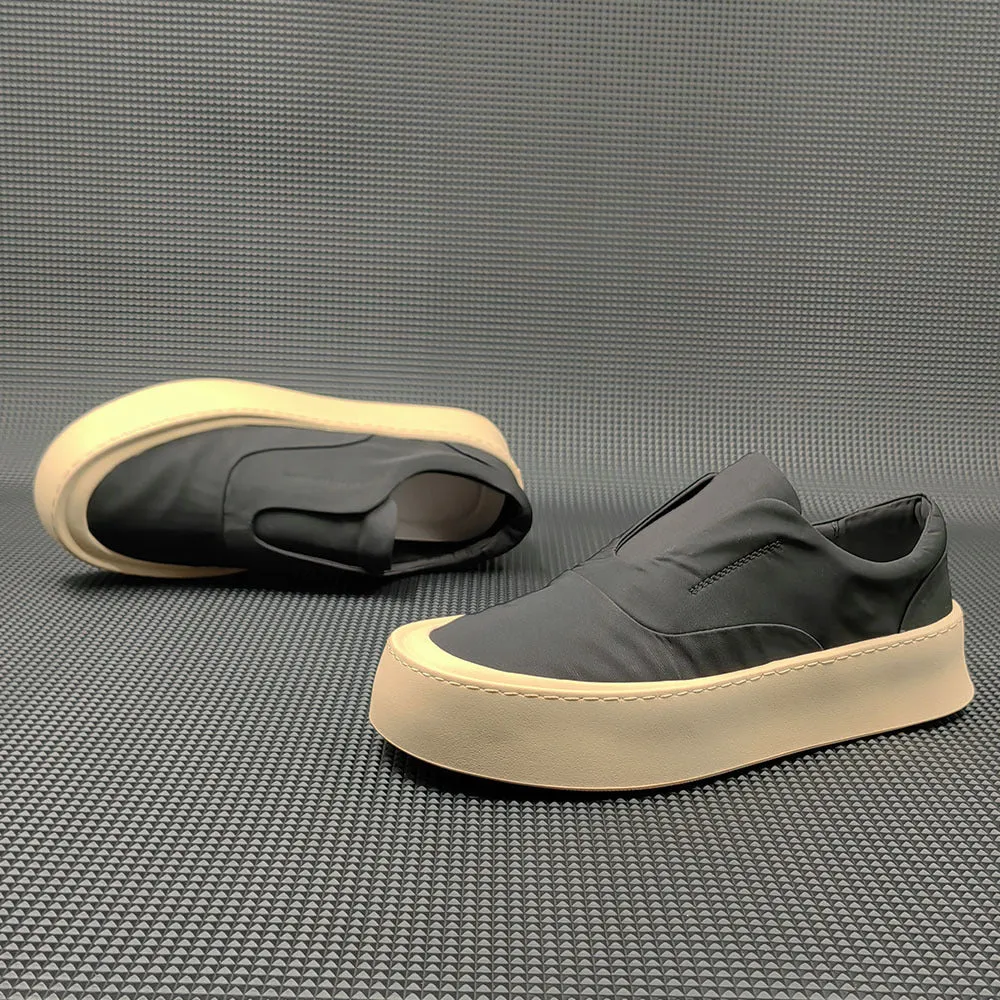 Men Minimalist Breathable Canvas Flat Slip-on Casual Shoes