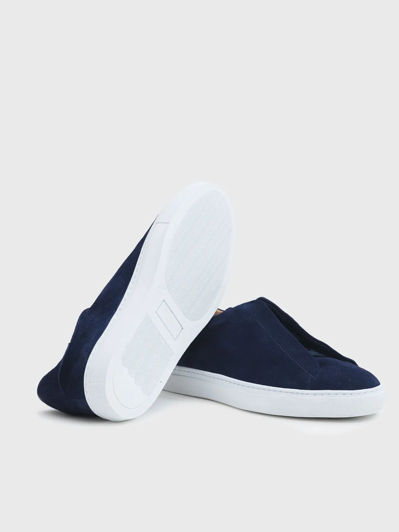 NAVY BLUE CITY SNEAKER