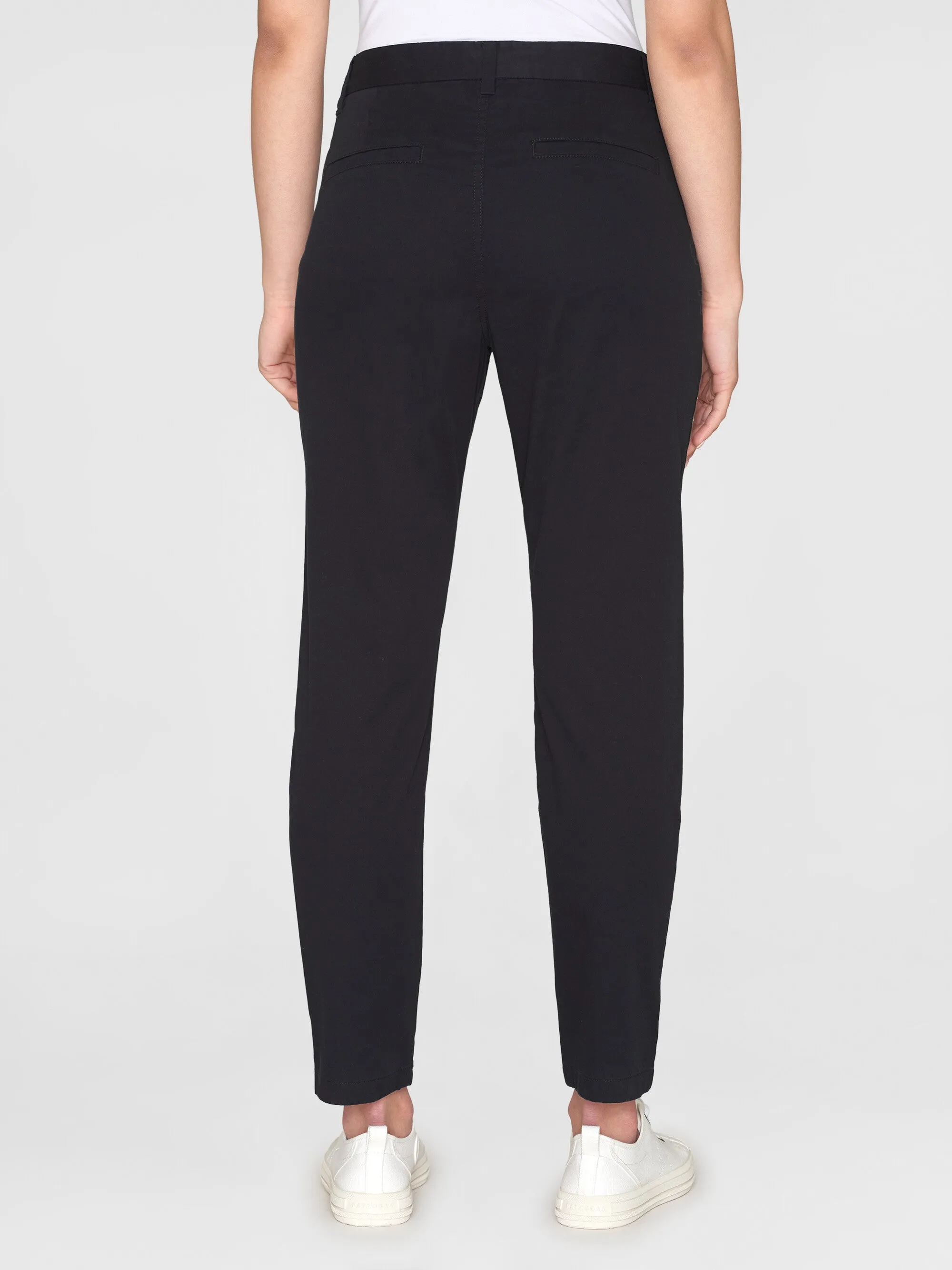 WILLOW regular cropped poplin chino - Black Jet